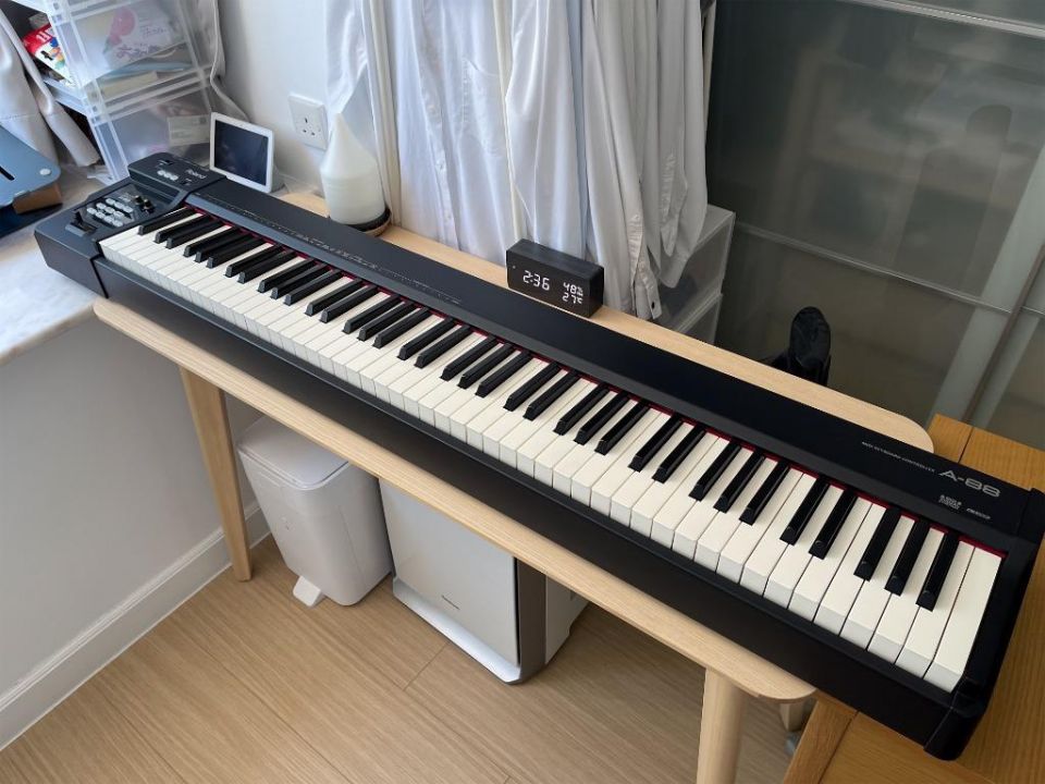 ROLAND A-88MKII