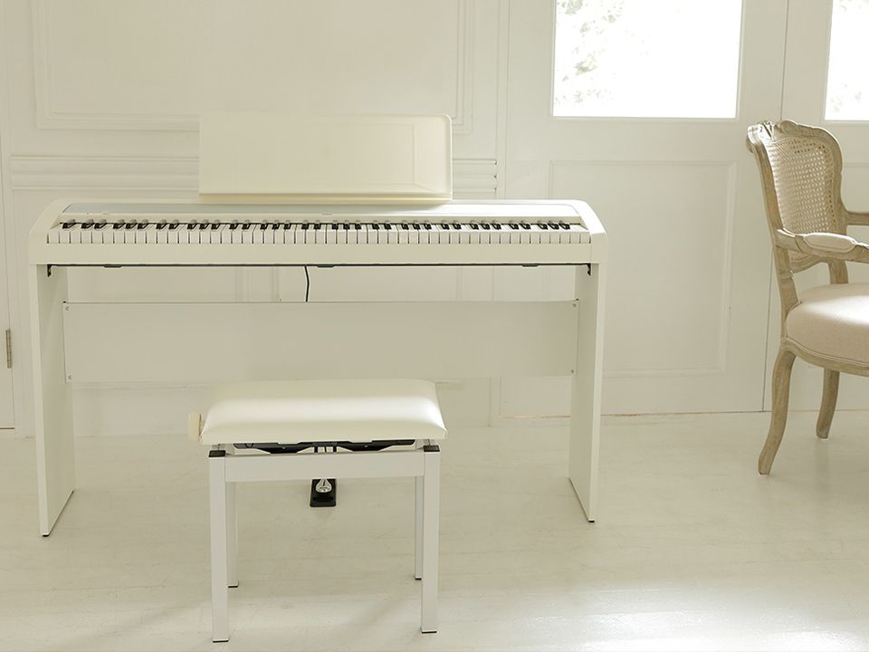 KORG B2SP White