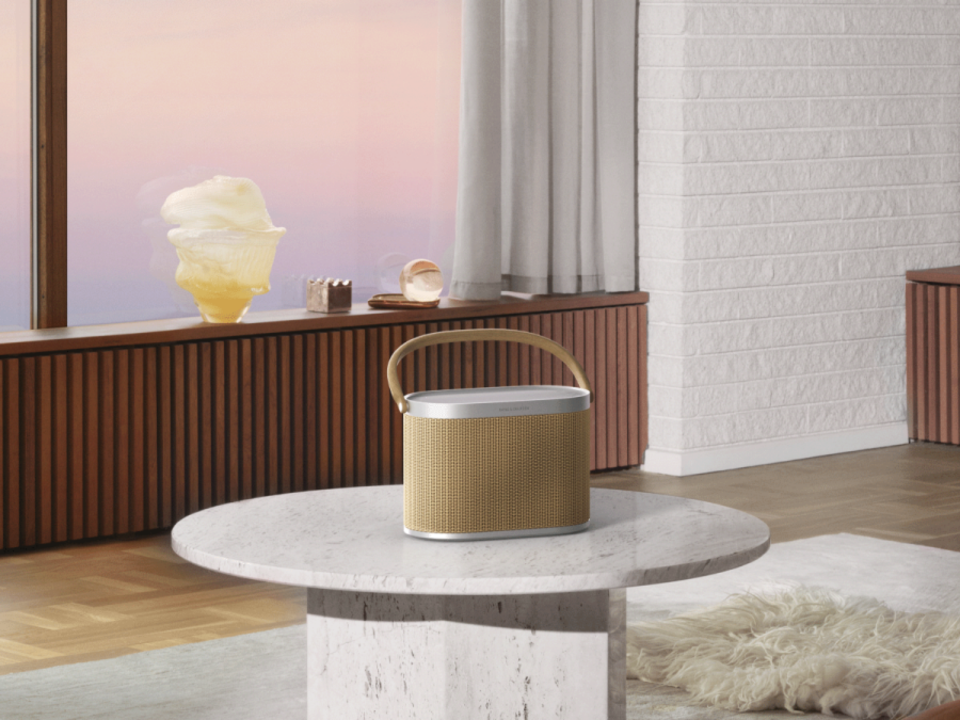 Loa B&O Beosound A5 Nordic Weave