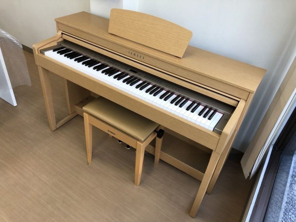 YAMAHA CLP-430 C