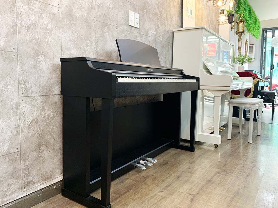 KAWAI CN23 B