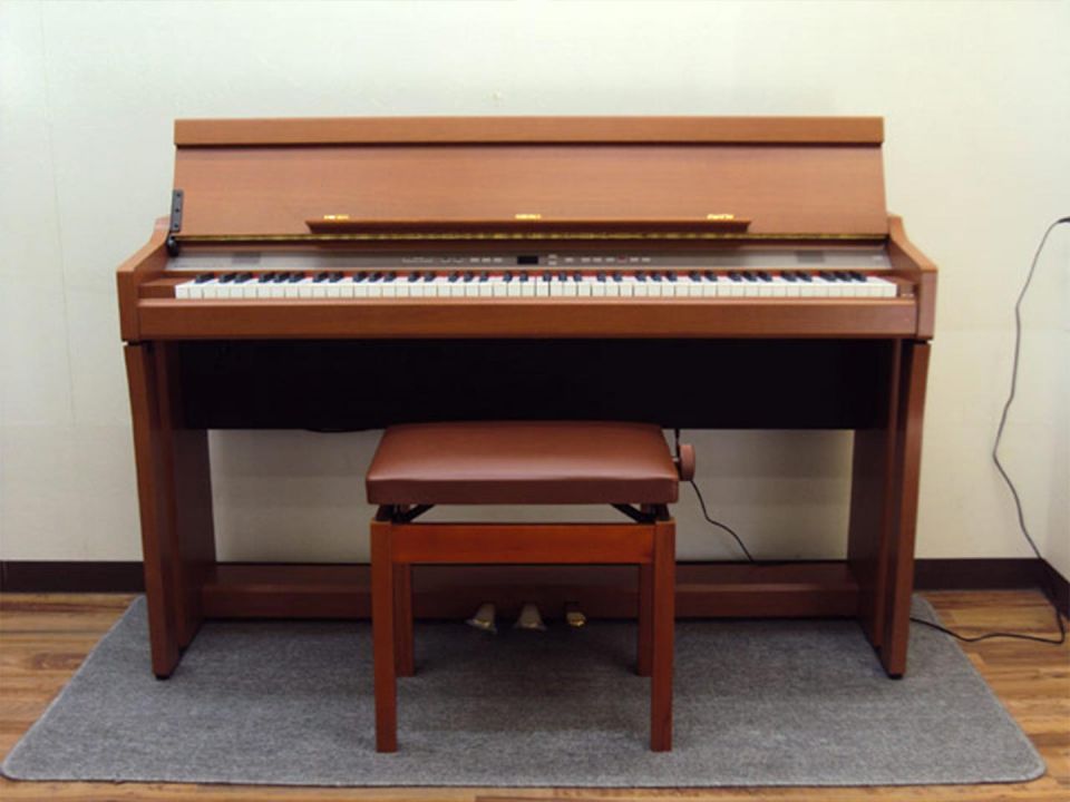 KAWAI L51