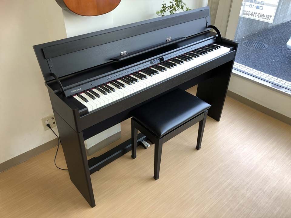 ROLAND DP-990F BK