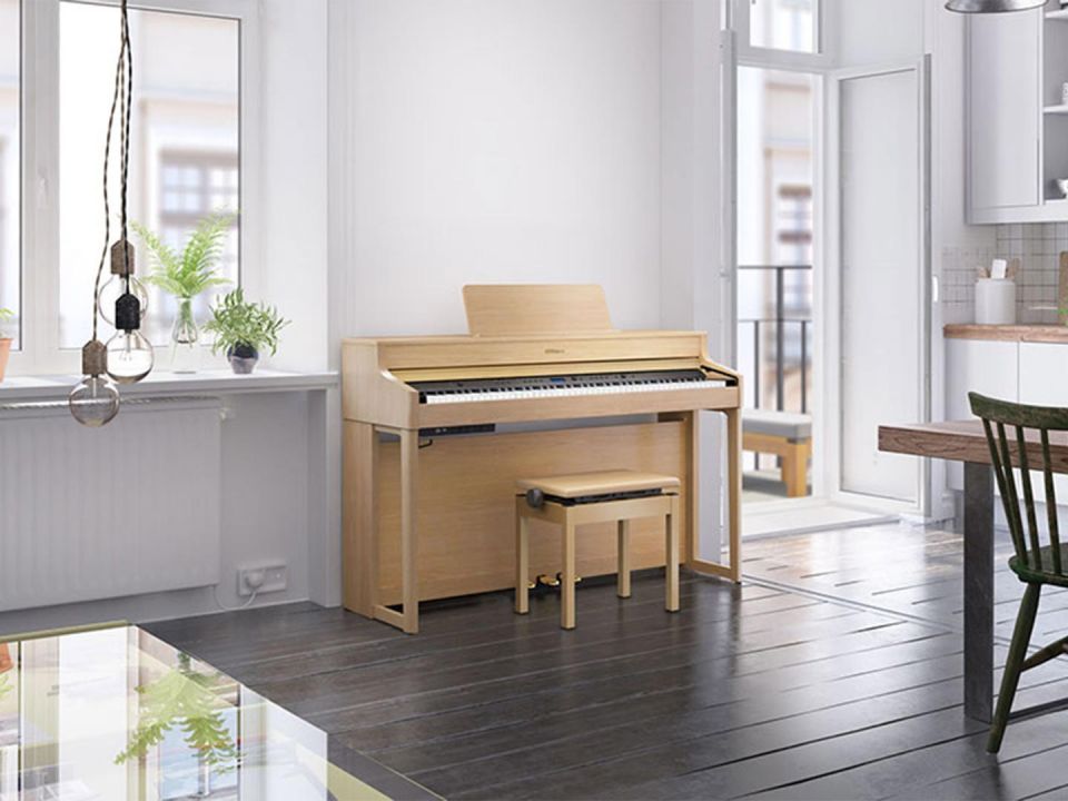 ROLAND HP-702 LO