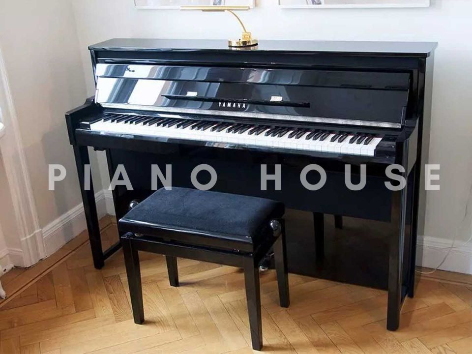 YAMAHA NU1 PE