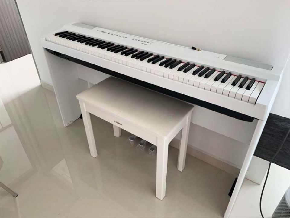 YAMAHA P125 WH