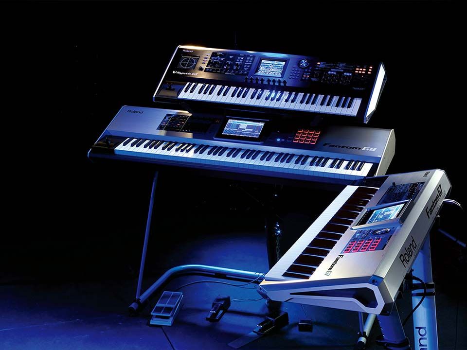 ROLAND FANTOM G8