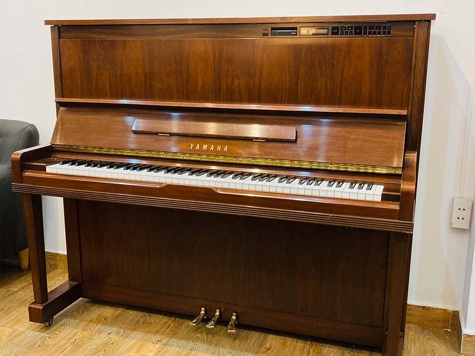 YAMAHA MX303R WnC
