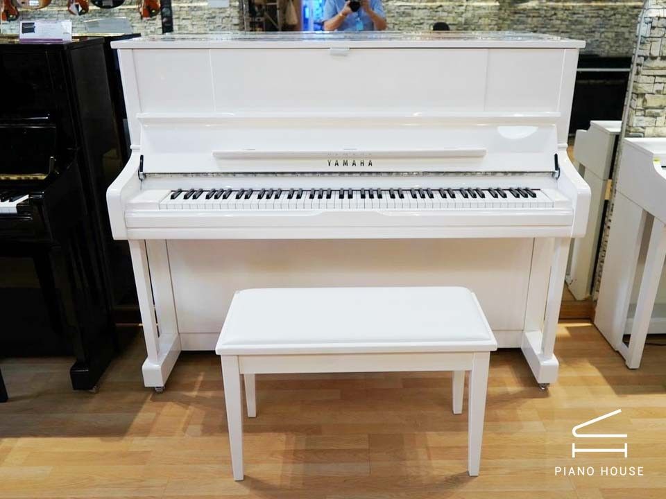 YAMAHA U1J PWHC