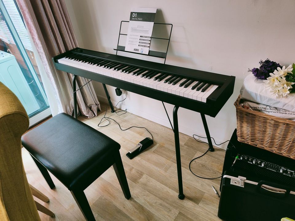 Korg D1