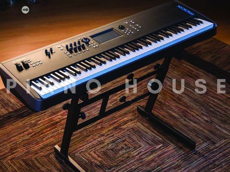 Yamaha MODX8