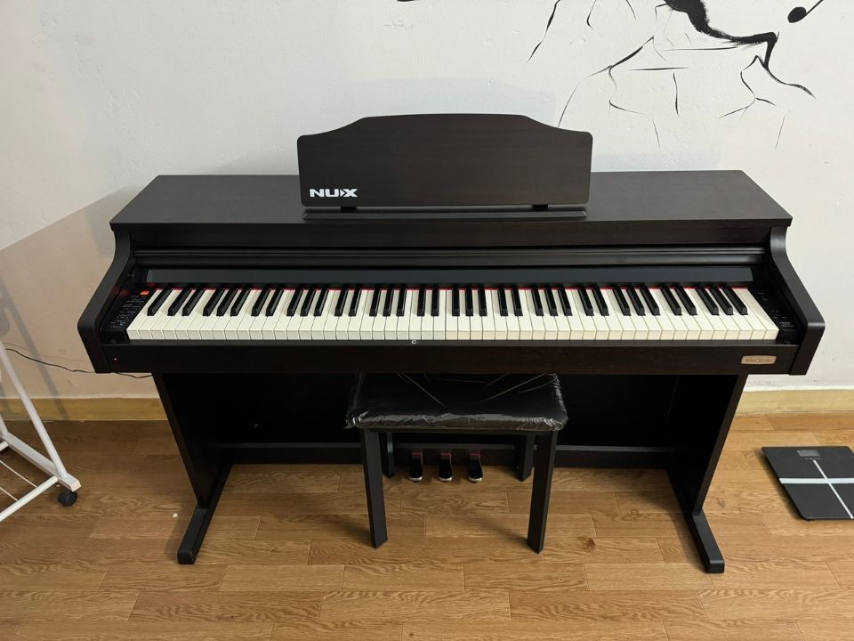 NUX WK520