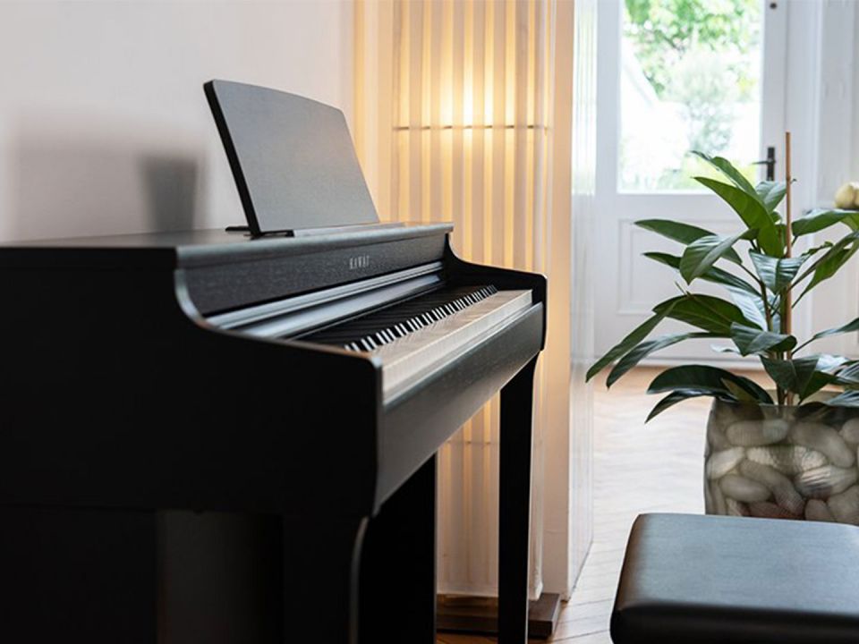 KAWAI CN29 R