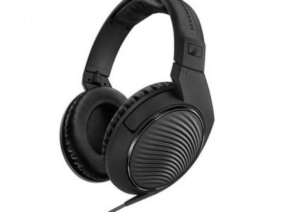 SENNHEISER HD200PRO