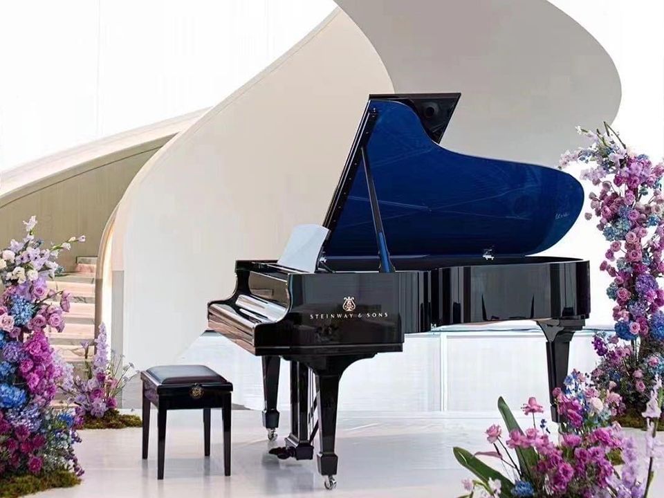 STEINWAY MODEL B-211 (USED)