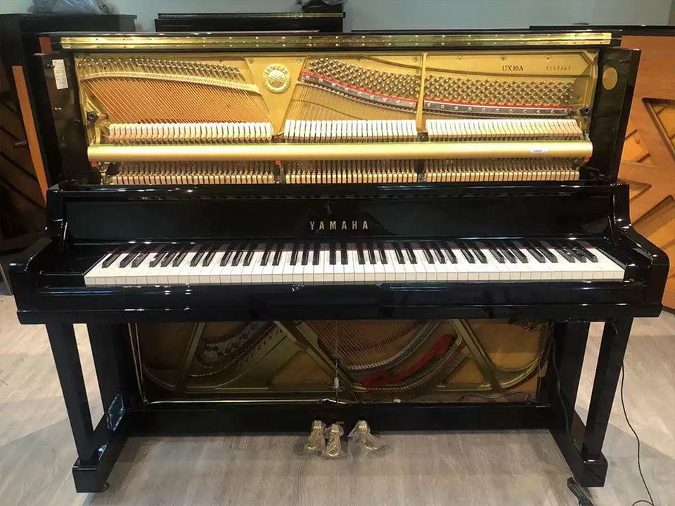 YAMAHA UX10A