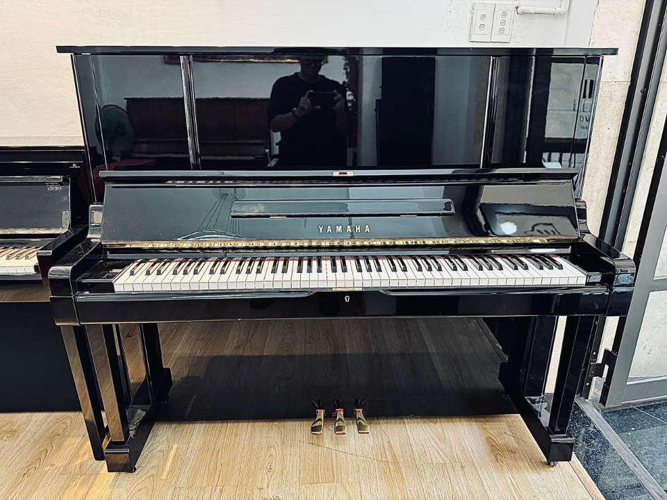 YAMAHA YUX