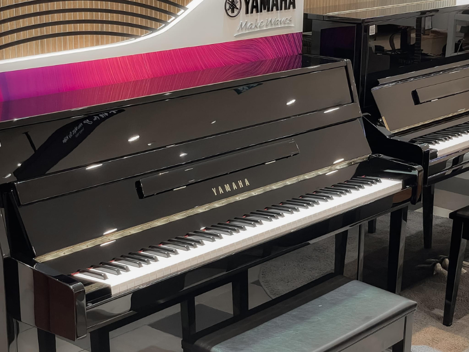 đàn piano cơ yamaha ju109